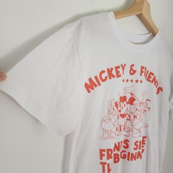NWOT Disney Mickey Mouse and Friends White  Medium Large - Picture 4 of 9